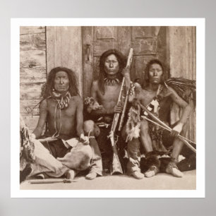 Tre indiska indiankrigare som fotograferas av poster