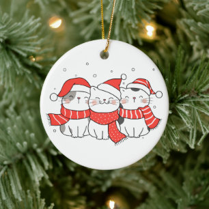 Tre julklappar i hattar och scarfar julgransprydnad keramik