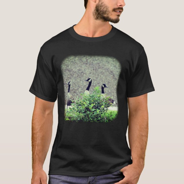 Tre kanadensiska gäss t shirt (Framsida)