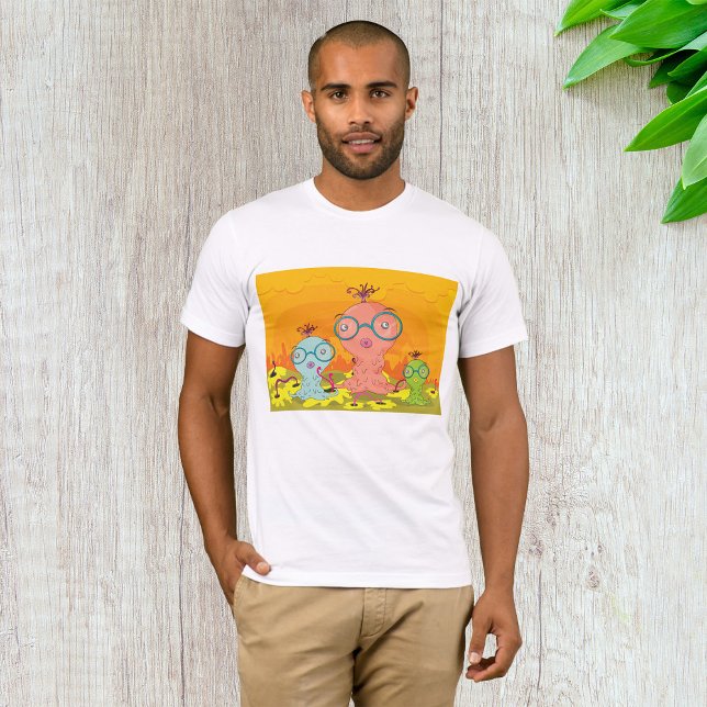 Tre märkliga skapelser Manar T-Shirt (Skapare uppladdad)