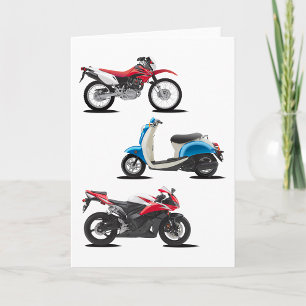 Tre motorcyklar, rött och blått, kort