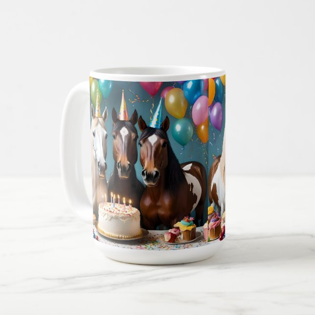 Tre Piebald Horses Födelsedagsfest. Kaffemugg (Framsida vänster)