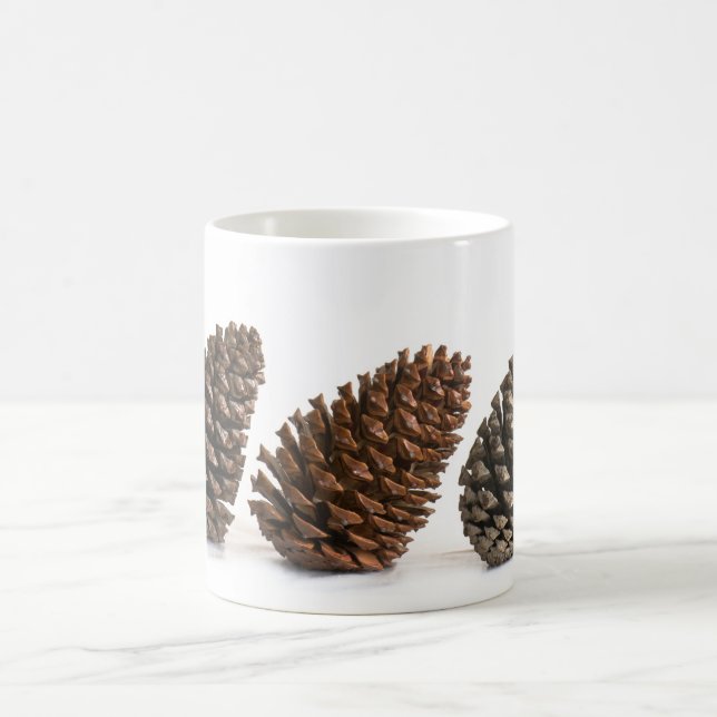 Tre pinekon kaffemugg (Center)