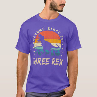 Tre Re 3:e födelsedag hird Dinosaurie 3 år gammal  T Shirt