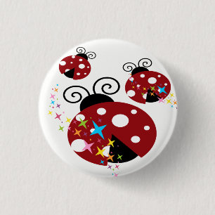 Tre röda och svarta ladybug med stjärnor knapp