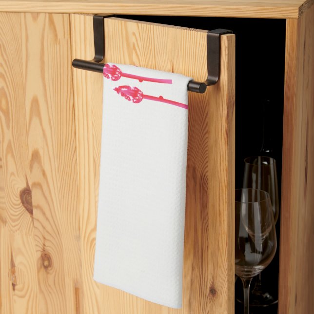 Tre rosa blommor med svart bakgrund kökshandduk (Thirds Fold)