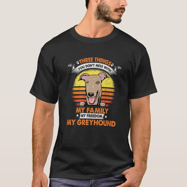 Tre Sak du inte  med Greyhound funny D T Shirt (Framsida)