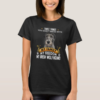 Tre Sak du inte  med Irish Wolfhound D T Shirt