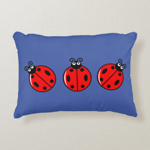 Tre små ladybugs - Brushed Polyester Prydnadskudde