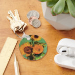 Tre solblommor i Vas av Vincent van Gogh Nyckelring<br><div class="desc">Tre solblommor i Vas av Vincent van Gogh är en vintage bra konst post impressionism fortfarande blommigt. En bukett med tre vackra blommande solblommor i vas. Färska snittblommor från trädgården. Om konstnären: Vincent Willem van Gogh (1853-1890) var en av de mest berömd Post impressionist-målarna under sin tid. Hans arbete var...</div>