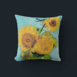 Tre solrosor, Van Gogh Kudde<br><div class="desc">Vincent Willem van Gogh (30 mars 1853-29 juli 1890) var en nederländsk postimponerande målare som tillhör den mest berömd och inflytelserika figurer i den Westerna konsten. På drygt ett decennium skapat han omkring 2 100 konstverk, varav omkring 860 oljemålningar, varav de flesta är från de senaste två åren Hans liv....</div>