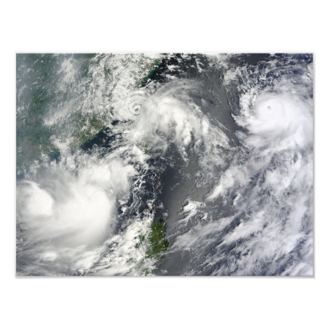 Tre starka stormar fototryck (Framsidan)