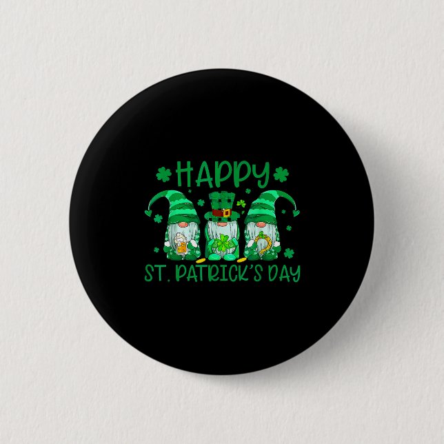 Tre tomtar som håller shamrock leopardplaid st knapp (Framsida)