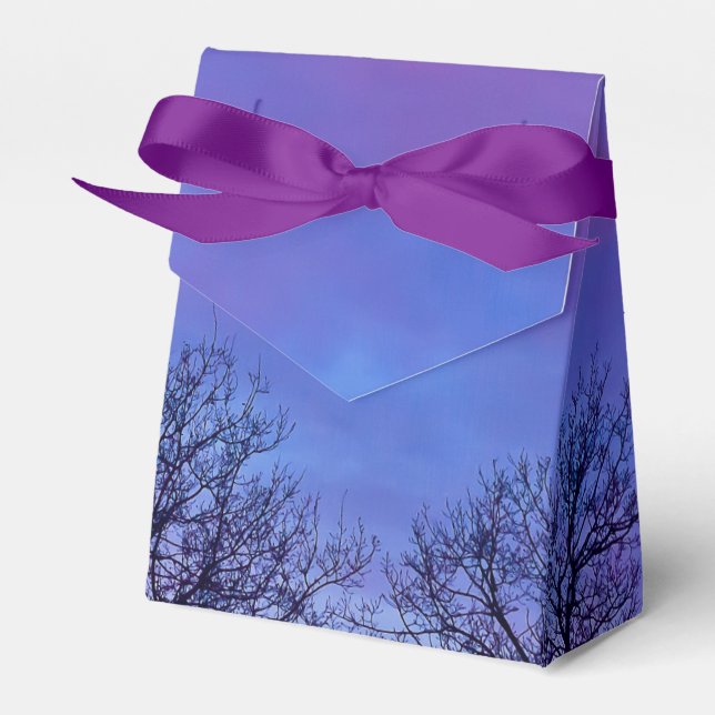 Tre Träd Toppar Presentaskar (Framsidan Sidan)