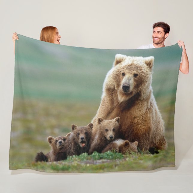 TRE UNGE FÖR ATT ÖKA FLEECEFILT (På plats)