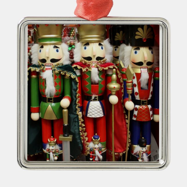 Tre Wise Crackers - Nutcracker Soldiers Julgransprydnad Metall (Framsidan)