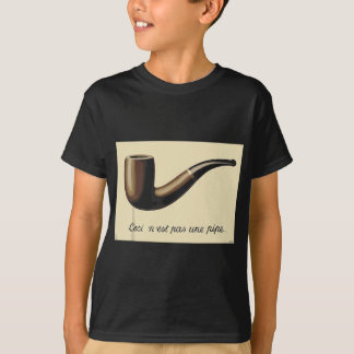 Treachery of Bilder Berömd Painting by Magritt T Shirt