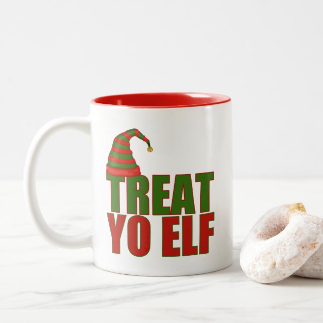 Treat Yo Elf | Funny jul Mugg (Med munk)