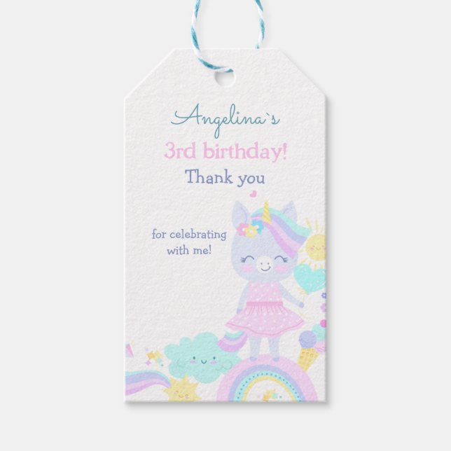 Tredje födelsedagen Gift-Märkrn med en rolig enhör Presentetikett (Framsidan)