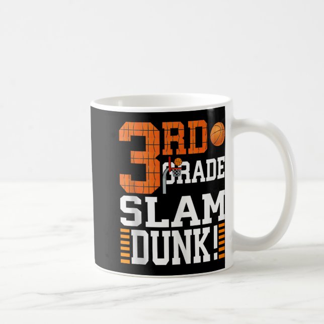 Tredje Klass-barndagen i Slam dunk Baske Kaffemugg (Höger)