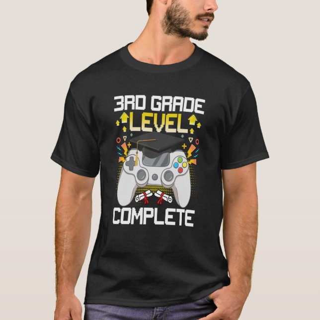 Tredje Klass-fullklassen 2023 Studenten T Shirt (Framsida)