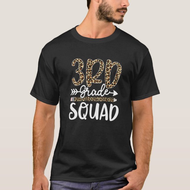 Tredje Klass Squad Leopard Skriv ut lärare från tr T Shirt (Framsida)