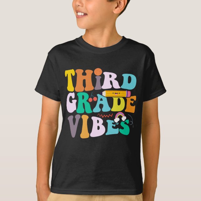 Tredje Klass Vibes Back to school tredje Klass-tea T Shirt (Framsida)