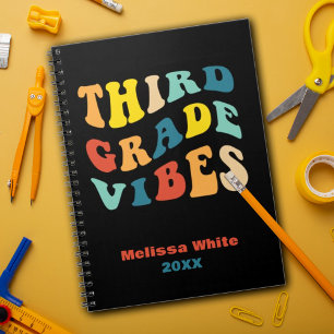 Tredje Klass vibes retro färg back to school Anteckningsbok