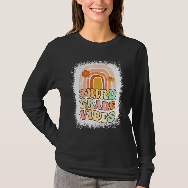 Tredje klassens vibbar regnbåge blekta retro 1:a d t shirt (Framsida)