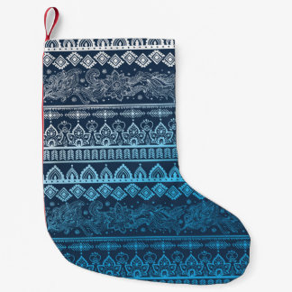 Tredje stammen etnisk, sömlös mönster. liten julstrumpa