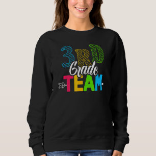 Tredje tredje Klass-teamets lärare är tillbaka til T Shirt