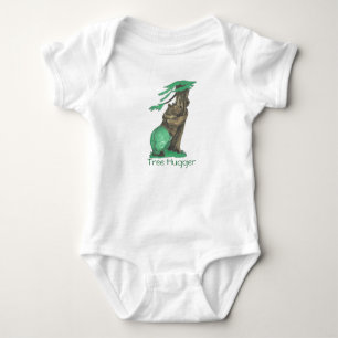 Tree hugger kugghjul med Grönt av baljväxter T Shirt