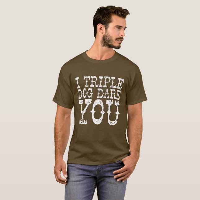 "Trefaldig hundutmaning ", T-shirt (Hel framsida)