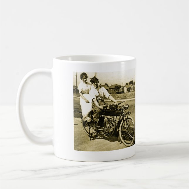 Trehjuling i Kärlek på en motorcykelVintage Kaffemugg (Vänster)