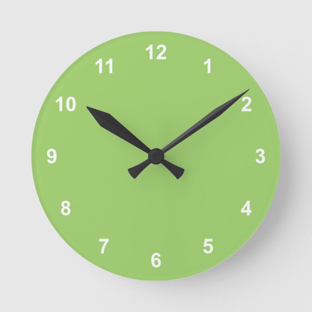 Trend Färg - Kiwi Grönt Round Clock med siffror Rund Klocka (Framsida)