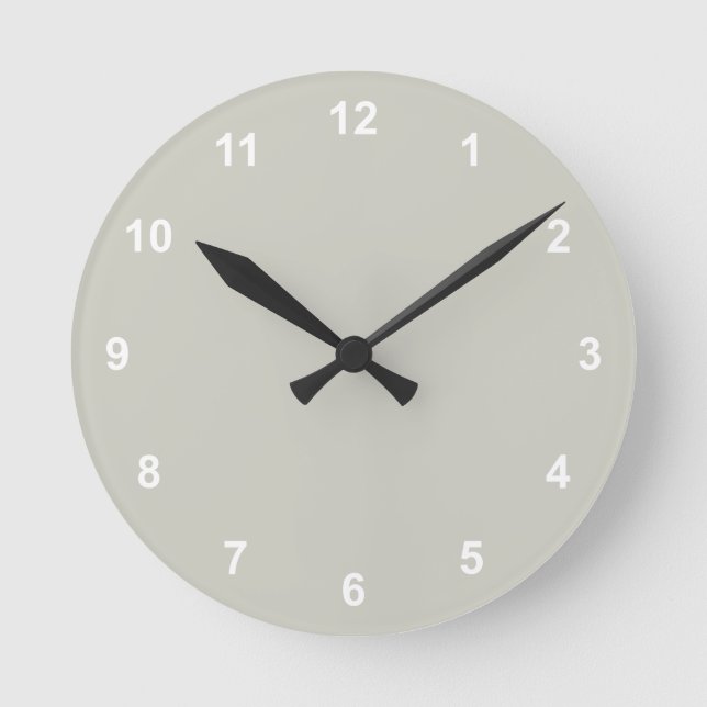 Trend Färg - Silver Grått Round Clock med siffror Rund Klocka (Framsida)