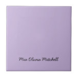 Trend Färg - Soft Violet Ceramic Tile Kakelplatta<br><div class="desc">Vi presenterar den pulserande vår-skuggan: Mjukt violett. Öka din hemdekoration med vår moderna och snyggt keramiska plattor, med ett anpassade namn i ett charmigt handskrivet teckensnitt. Dess elegant och minimalistiska utformning i färg är ett exempel på tidlös lockelse, skapar perfekt för personlig använda eller som en tänkbar gåva till vänner,...</div>