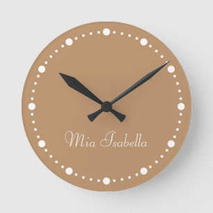 Trend Färg Warm Beige White Dots Namn Round Clock  Rund Klocka