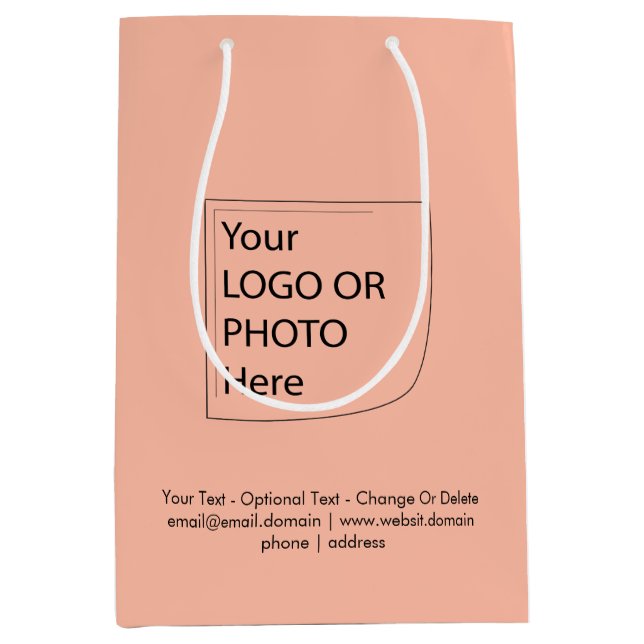 Trendfärg - Mjuk Persika Medium Logotyp Presentpås (Framsidan)