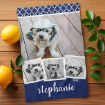 Trendig 4 Photo Collage Namn White Blue Kökshandduk<br><div class="desc">Du kan använda kvadratiska eller selektiva foton för den här designen. Använda fyra fyrkantiga foton som skapar en unik och personlig gåva. Om du behöver justera bilder klickar du på verktyg för att anpassa ändringar.</div>