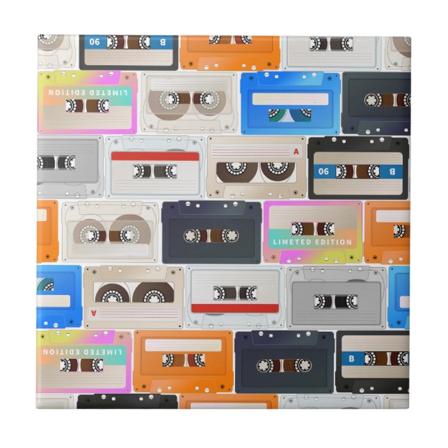 Trendig 80 s Retro Cassette Mönster Kakelplatta (Framsidan)