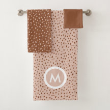 Trendig Beige Monogram med Terracotta Boho Brown