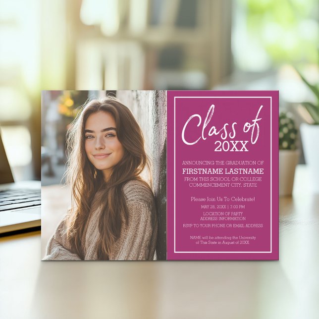 Trendig Berry Polka Studentfest Meddelande Inbjudningar (Modern Graduation Announcement and Party Invitation)