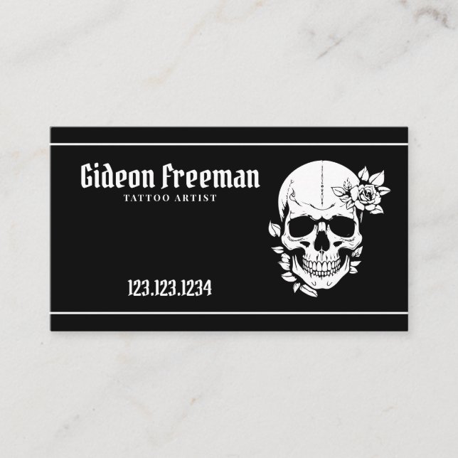 Trendig Black and White Skull Tattoo Artist Visitkort (Framsida)