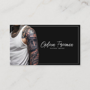 Trendig Black and White Tattooed Guy Tattoo Artist Visitkort