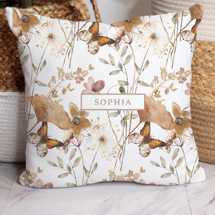 Trendig Boho Neutralt Autumn Wildblommor on White Kudde