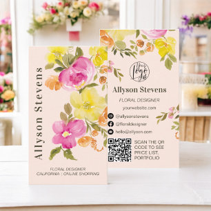 Trendig chic blommigt vattenfärgsfärgkod rosa logo visitkort