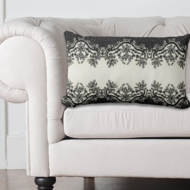 trendig chic mode vintage svart och vitt lumbarkudde (trendy girly chic fashion vintage black and white lumbar pillow)