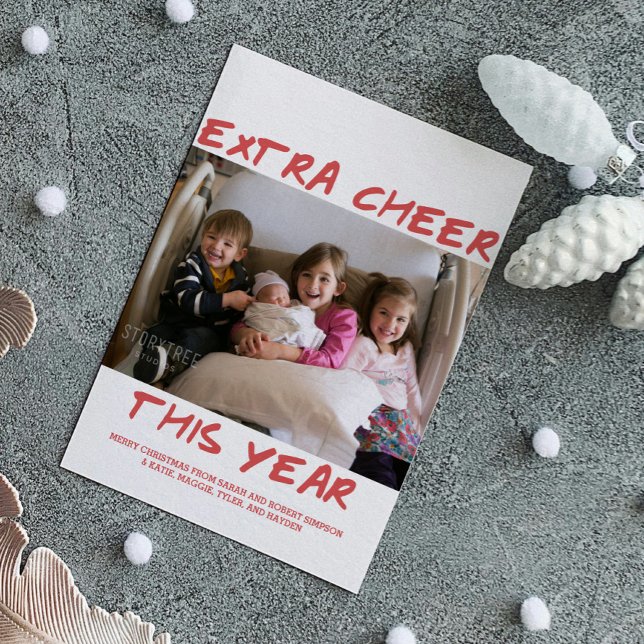 Trendig Extra Cheer i år för fotokort | Röd Julkort (Red Trendy Extra Cheer This Year Holiday Photo Card)