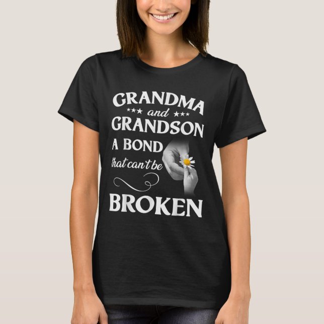 Trendig färgläggning Mormor Och Barnbarn En Obrytb T Shirt (Framsida)